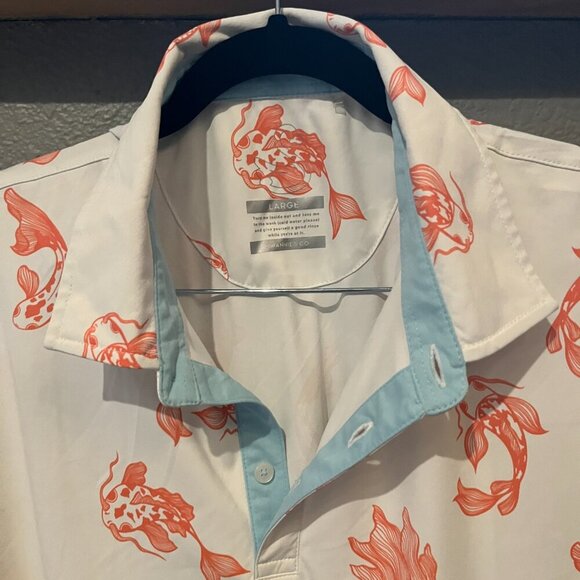 SWANNIES  CO KOI FISH MEN'S FINN PERFORMANCE POLO GOLF SHIRT - EUC - SIZE LARGE - Picture 2 of 10